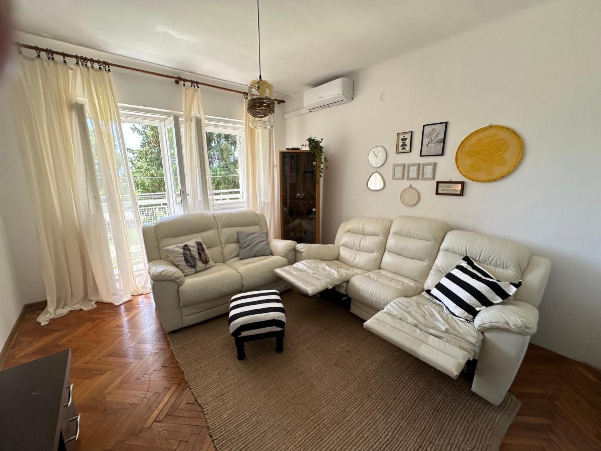 Apartment Cosy Family Marina Near Airport Kastela